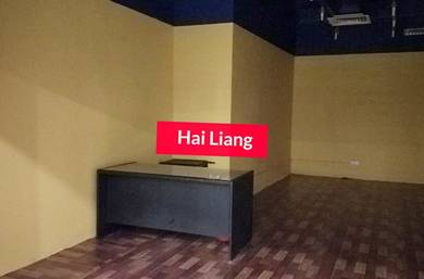 BJ Komplek 450sqft Retail Shop For Rent