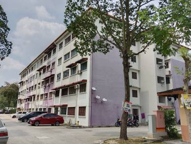 Taman mutiara Bukit Raja1 3room 2bathroom