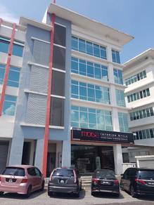 The Atmosphere, Pusat Bandar Putra Permai, Seri Kembangan.