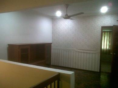 2 Storey Terrace Bayan Lepas Sungai Ara Lengkok Kenari Spacious LA1800