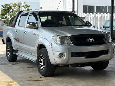 Toyota HILUX 2.5 G DOUBLE CAB (A) FULL LOAN