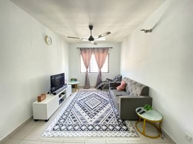 (MURAH,FACING POOL) Apartment HARMONI ECO MAJESTIC Semenyih NEGOTIABLE
