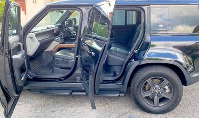Land Rover DEFENDER 2.0 Big Screen Air Suspen