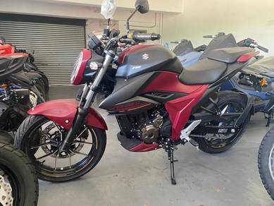 SUZUKI GIXXER 250 NAKED(promo hebat)