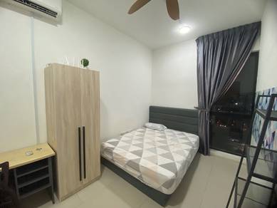 [Walk to MRT] Sqwhere Small Room Sungai Buloh For Rent (Mix Unit)