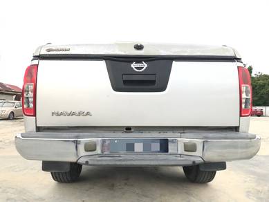 Nissan NAVARA 2.5SE 4WD(M)LEATHER SEAT/FULL CANOPY