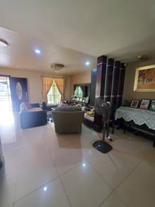 3 Storey Link Bungalow at Kolombong