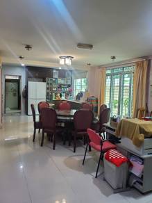 3 Storey Link Bungalow at Kolombong