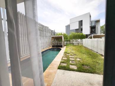 PRIVATE LIFT 3.5 Storey Linked Villa Senja, Fields Of Gold Rawang