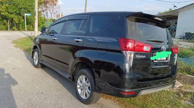 Toyota INNOVA 2.0 G (A)