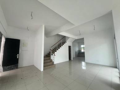 Marminton Home 3 Storey Terrace Corner For Sale