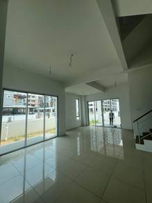 Marminton Home 3 Storey Terrace Corner For Sale