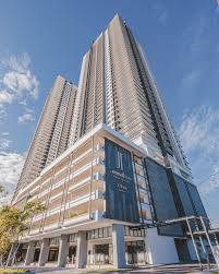 Jesselton Twin Towers-1