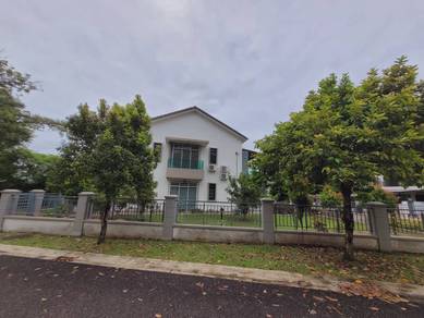 Rumah Corner Lot | Tanah Luas | Taman Muzaffar Heights, Melaka