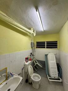 [ BELOW MARKET VALUE / RENOVATED ] 3sty House Taman Daya For Sale
