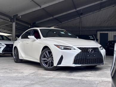 UNREg 2022 Lexus IS300 2.0 Luxury Package (A)