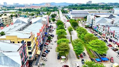 Endlot 4 Storey Shoplot Alam Avenue 2 Shah Alam Facing Mainroad