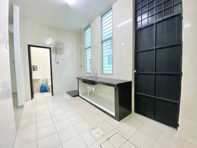 NICE UNIT ‼️CHEAPeST ‼️DOUBLE STOREY BANGI AVENUE 2
