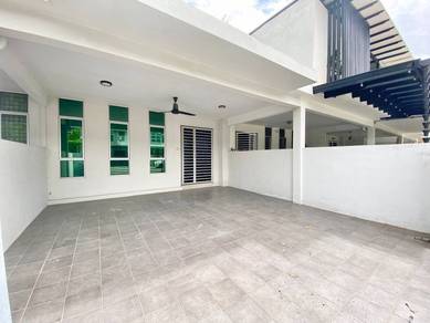 NICE UNIT ‼️CHEAPeST ‼️DOUBLE STOREY BANGI AVENUE 2