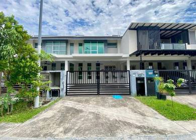 NICE UNIT ‼️CHEAPeST ‼️DOUBLE STOREY BANGI AVENUE 2