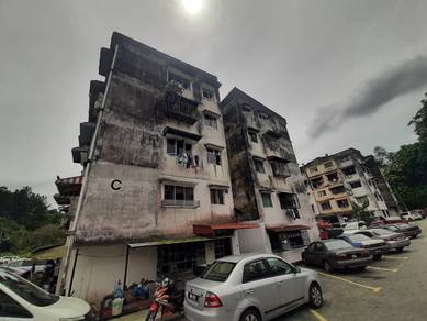 Flat Taman Cheras Awana @ Cheras-Blok C Tingkat 4 top floor-Ready Now