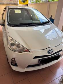 Toyota PRIUS C 1.5 (HYBRID) (A)
