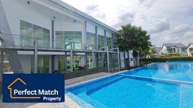 Pearl Villa Residence | 2 Storey Terrace House | 4 Bedrooms | 3 Bath