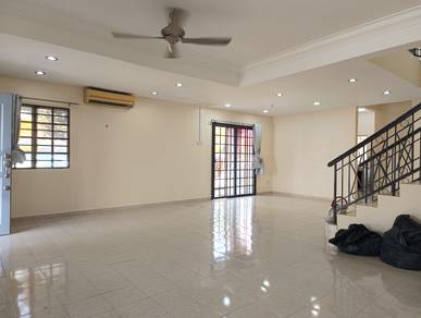 CORNER UNIT + FACING NO HOUSE 2Sty Bandar Bukit Tinggi nr Puteri Klang