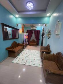 excellent fully renovated terrace house 