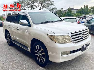 Toyota LANDCRUISER 4.6 AXG (URJ202W) (A)