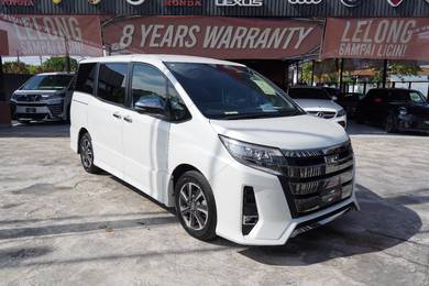 Toyota NOAH 2.0 SI WXB 3 (8 SEATER)
