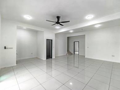 Bandar Dato Onn Adda Height Setia indah Daya Double House For RENT