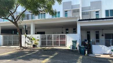 Teres 2 Tingkat Perumahan Padang Maju, Kuantan [HOT AREA]