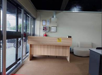keramat au5 2sty shoplot to let