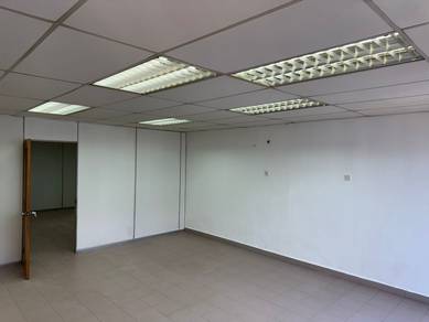 *CHEAPEST FURNISH* Shop Lot Office Puchong Utama 1st Floor