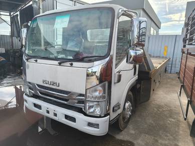 Isuzu NPR75 pro - car carrier
