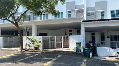 TERES 2 TINGKAT PERUMAHAN PADANG MAJU KUANTAN UNTUK Dijual