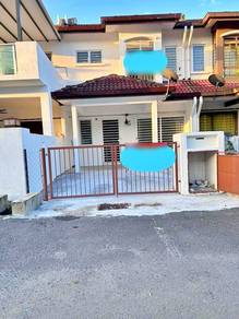 Teres 2 Tingkat 4R|3B @ Lestari Putra Seri Kembangan Untuk Disewa
