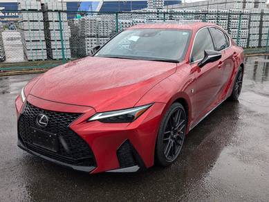 Lexus IS300 2.0 FSPORT MODE BLACK 5A REAR TRD