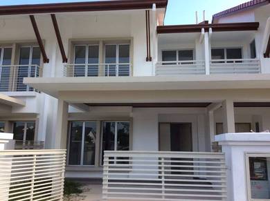 Nilai💥Taman Nilai Impian,Double Storey,5 ROOMS+FREEHOLD+GUARDED+NICE
