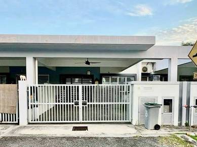 PALING MURAH RENOVATED 1 Storey Terrace Albury Mahkota Hills, Semenyih