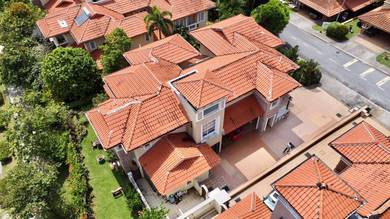 TANAH LUAS FREEHOLD FULL RENO PRIVATE 2 Storey Bungalow Presint 14