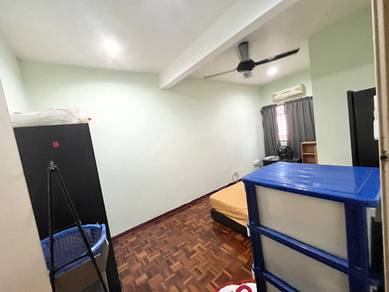 ( Well Kept ) 2 Storey Terrace House, 22x70, Taman Tun Perak, Rawang