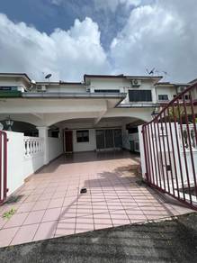 KUBANG BUAYA KUANTAN TERES DUA TINGKAT UNTUK DIJUAL (Facing Open)