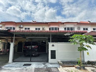 Double Storey Terrace, Taman Sri Pulai, Sikamat, Seremban