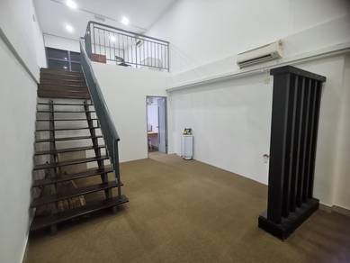 Pj5 Soho Duplex Kelana Jaya 90% Fully furnished