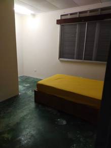 Room for Rent – Fully Furnished Unit (SS14)