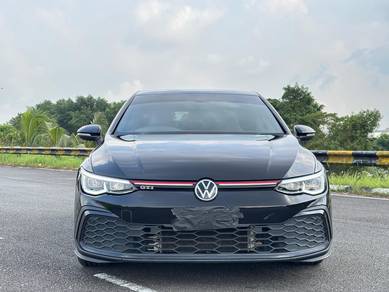 Volkswagen GOLF 2.0 GTI MK8 (A) / Service Record