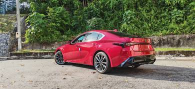 Lexus IS300 2.0 F-SPORT 11000km