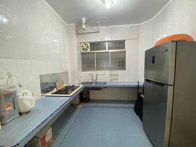 Petaling Indah Condominium @ Sungai Besi KL For Rent